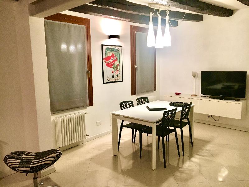 B&B Fortuny - Oda