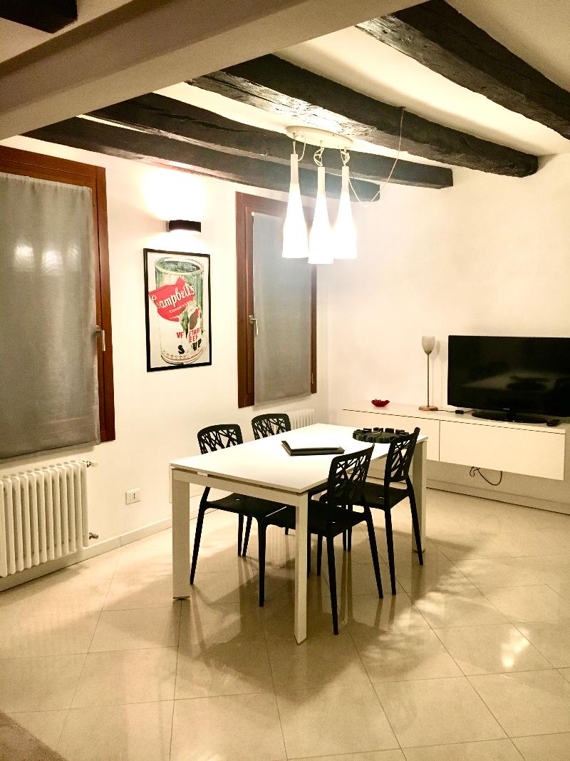 B&B Fortuny - Oda