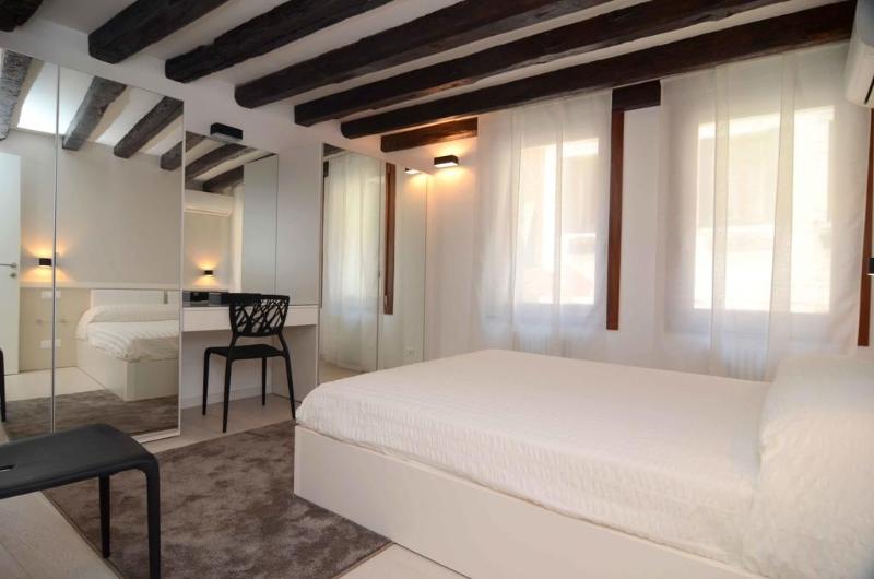 B&B Fortuny - Oda