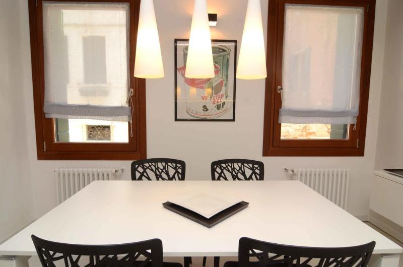 B&B Fortuny - Oda