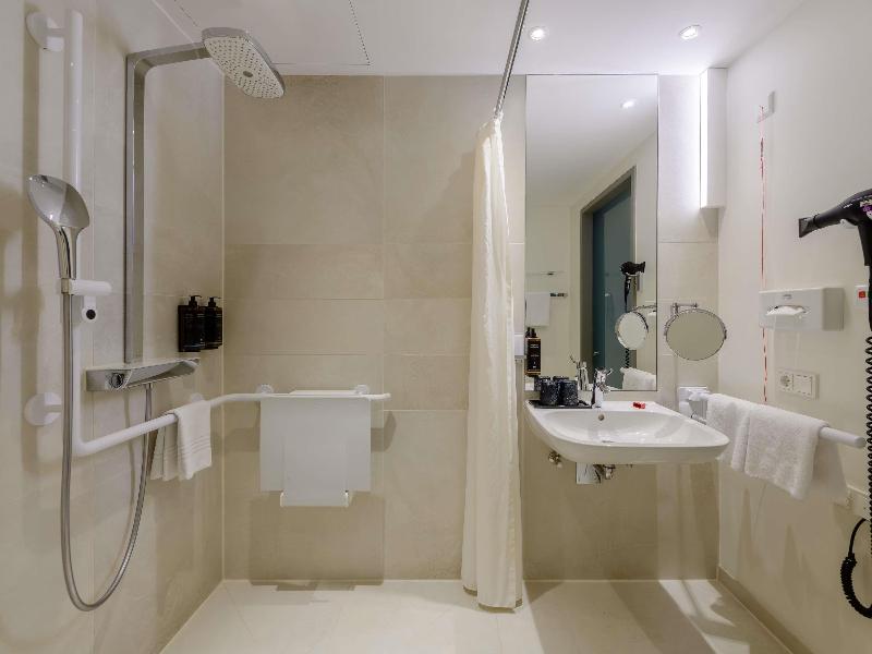 Mercure Hotel Berlin Wittenbergplatz - Oda