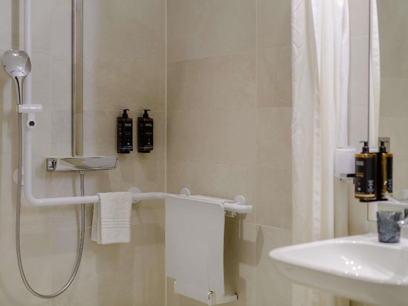 Mercure Hotel Berlin Wittenbergplatz - Oda