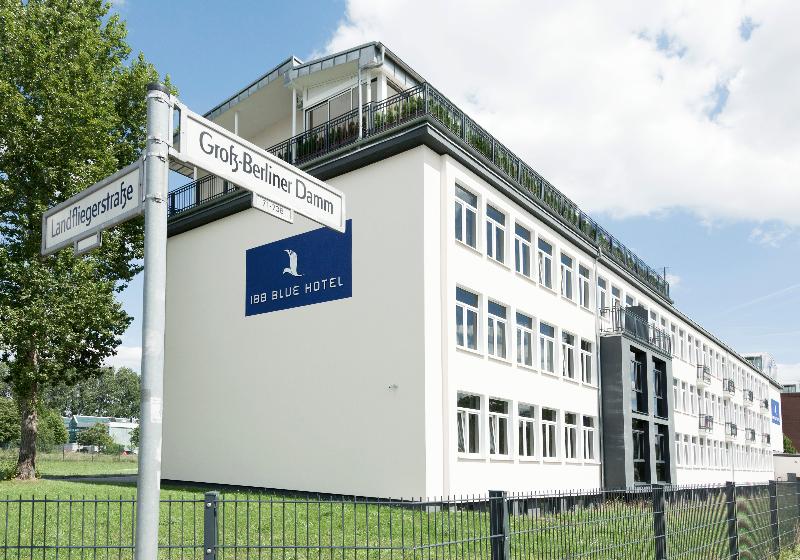 B&B HOTEL Berlin-Adlershof - Genel