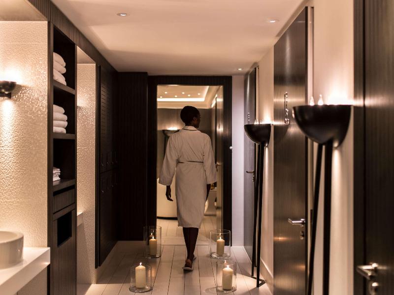 Sofitel Frankfurt Opera - Havuz