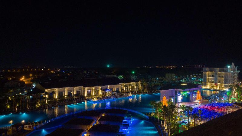 Granada Luxury Belek - Havuz