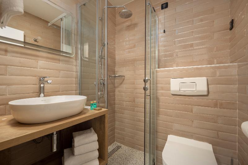 Delfin Hotel - Oda