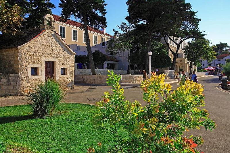 Lipa Hotel - Genel