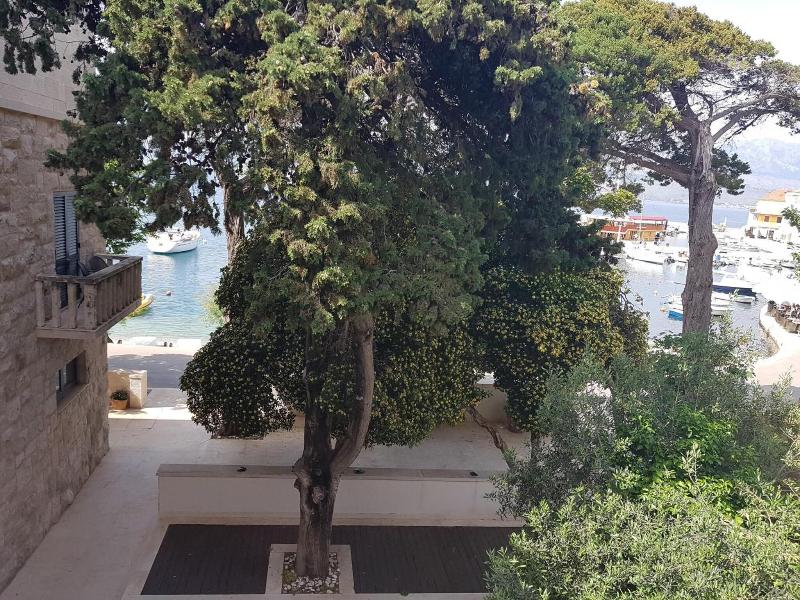 Lipa Hotel - Genel
