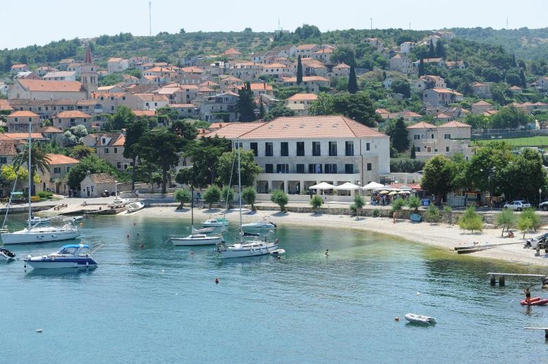 Lipa Hotel - Plaj