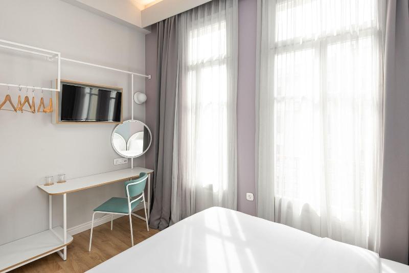 Colors Urban Hotel - Oda