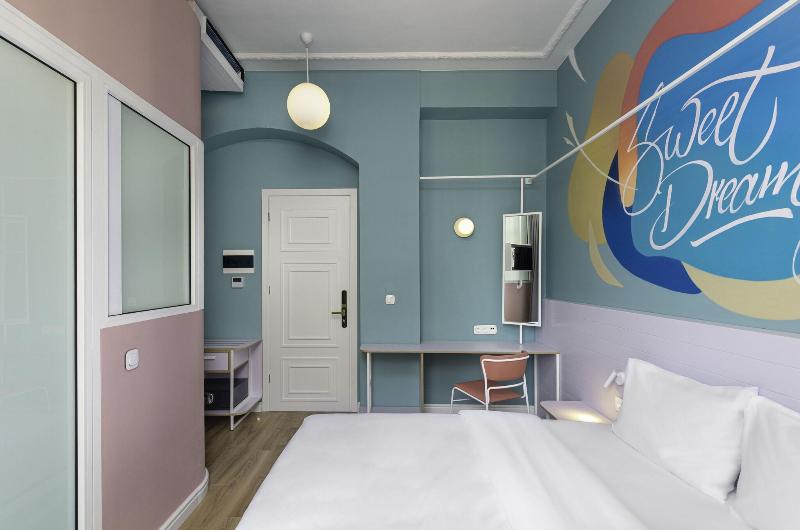 Colors Urban Hotel - Oda