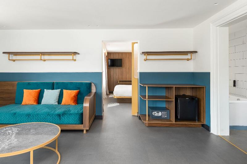 Colors Urban Hotel - Oda