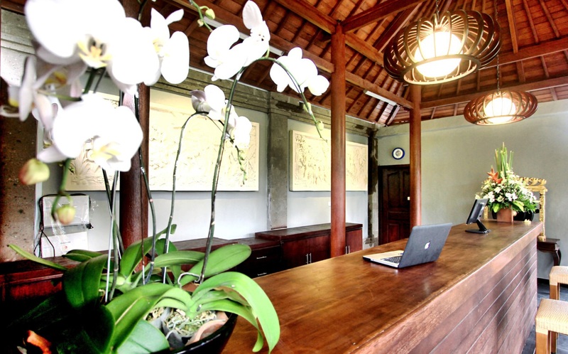 Ubud Raya Villa - Lobi