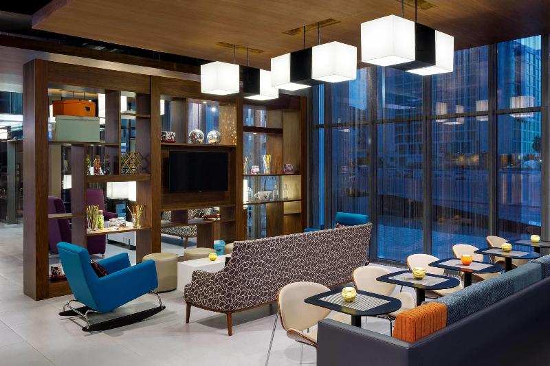 Aloft Riyadh - Lobi