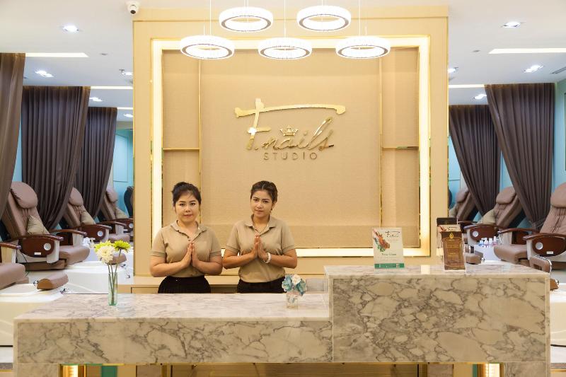 Grand 5 Hotel & Plaza Sukhumvit Bangkok (SHA +) - Aktivite
