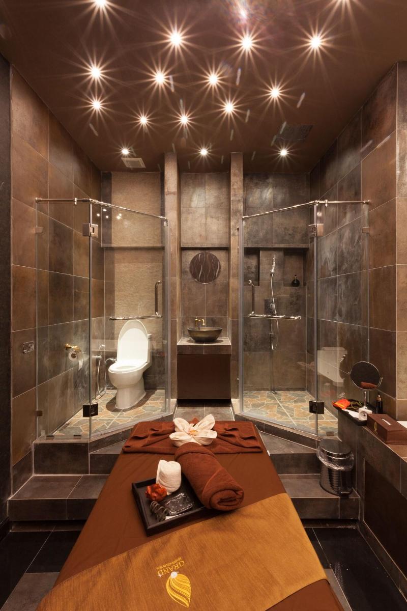 Grand 5 Hotel & Plaza Sukhumvit Bangkok (SHA +) - Aktivite