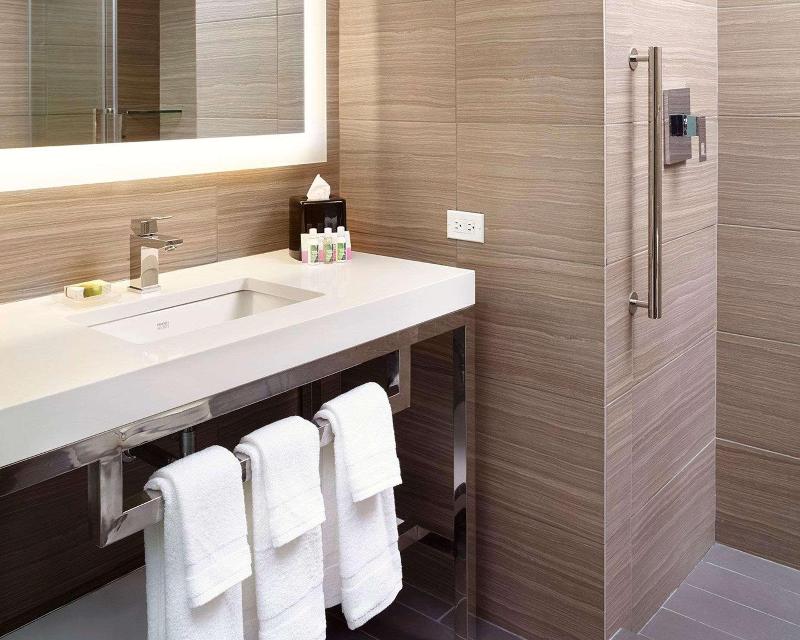 Hilton Garden Inn New York Times Square North - Oda