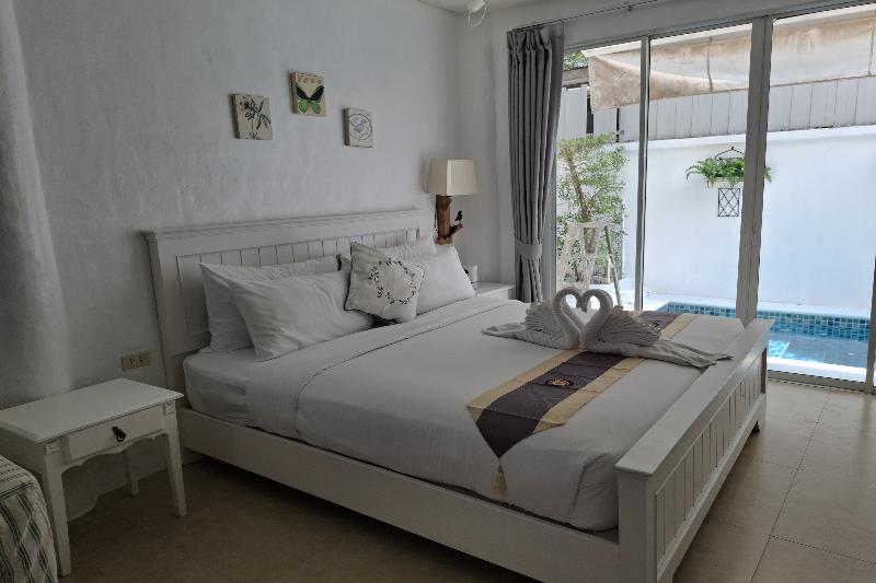 Deva Casa Private Pool Villa by ZUZU - Oda