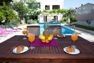 Apartments Villa Roza fotoÄŸrafÄ±