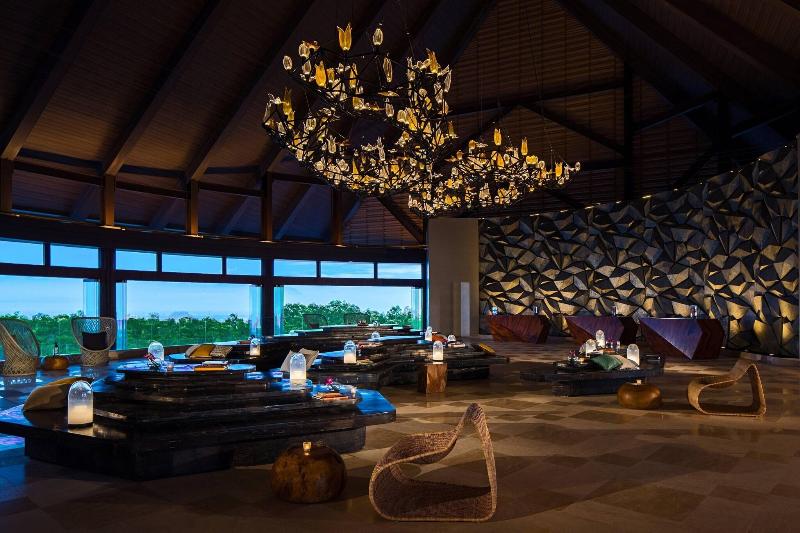 Renaissance Bali Uluwatu Resort & Spa - Lobi