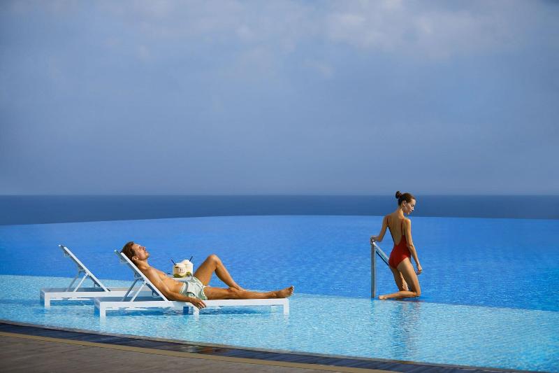 Renaissance Bali Uluwatu Resort & Spa - Havuz
