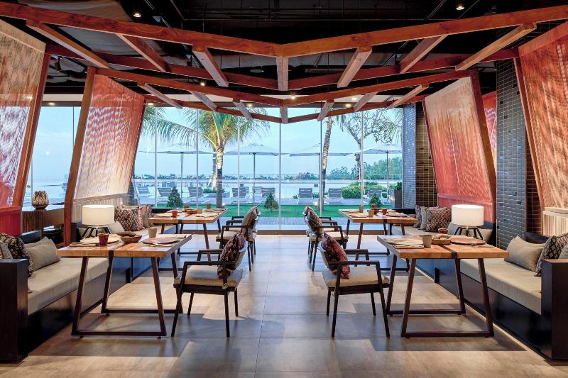 Renaissance Bali Uluwatu Resort & Spa - Restoran