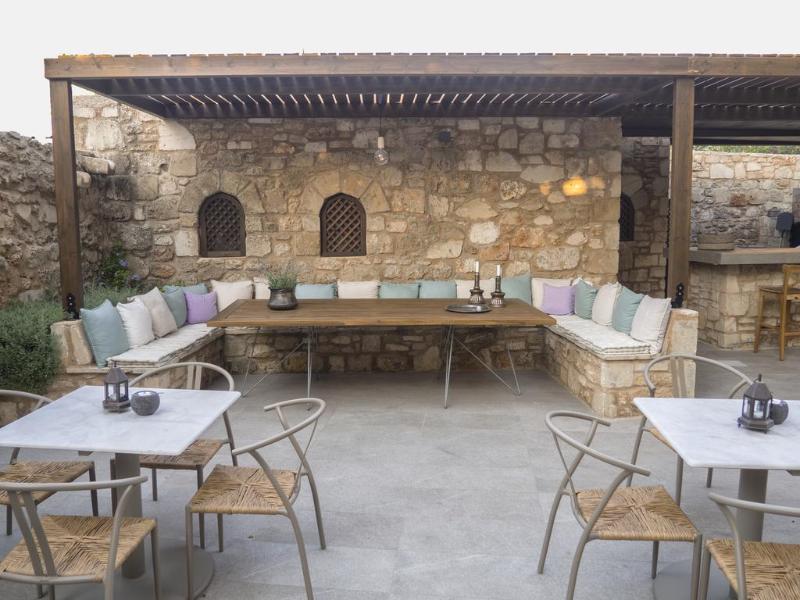 Trinity Boutique Hotel - Teras