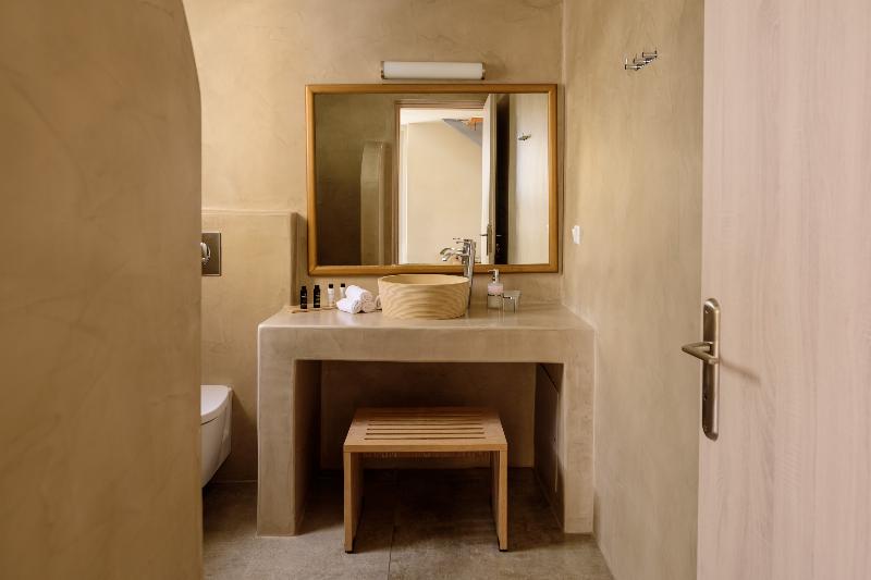 Aliter Suites - Oda