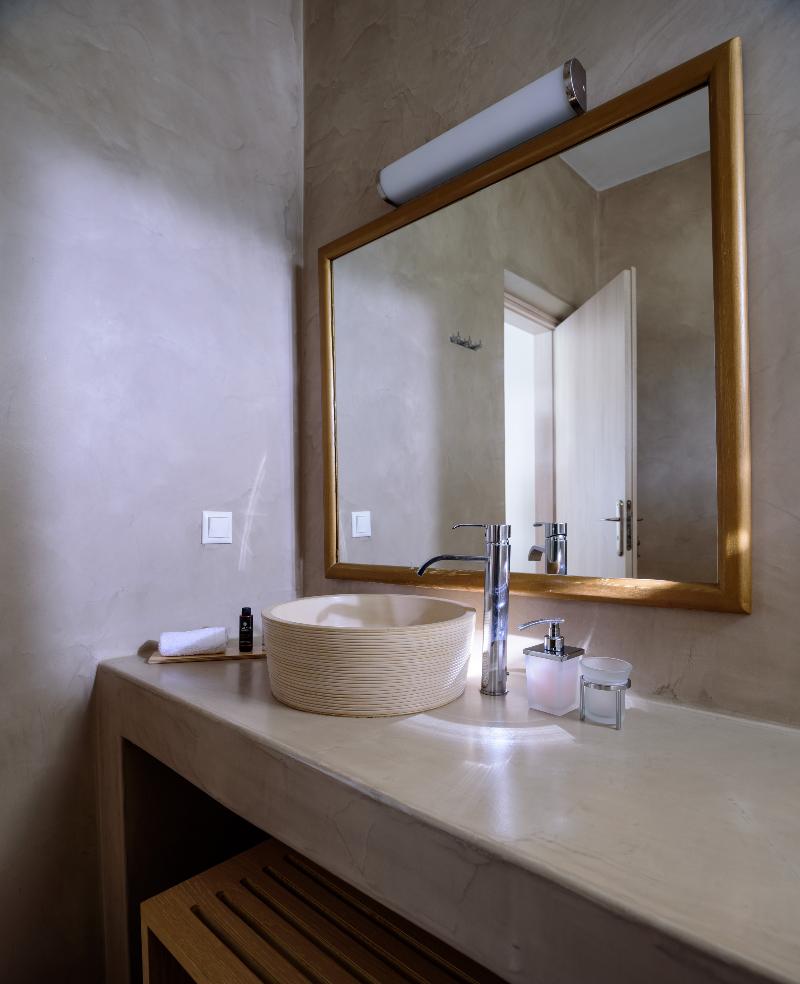 Aliter Suites - Oda