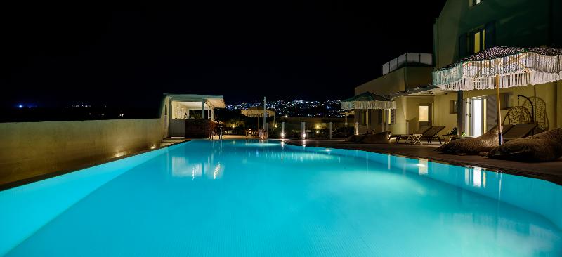 Aliter Suites - Havuz