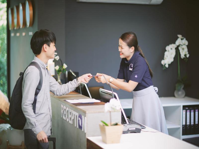 Kokotel Bangkok Sukhumvit 50 - Lobi