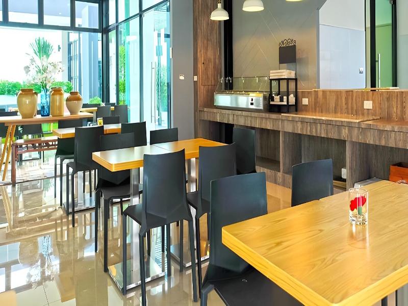 Kokotel Bangkok Sukhumvit 50 - Restoran