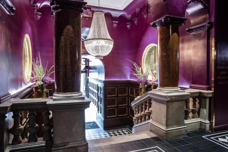 Hotel Josefine - Lobi