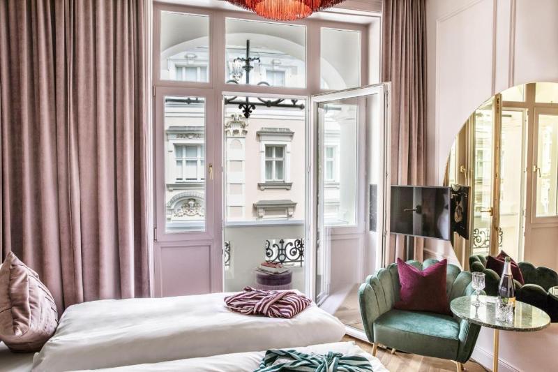 Hotel Josefine - Oda