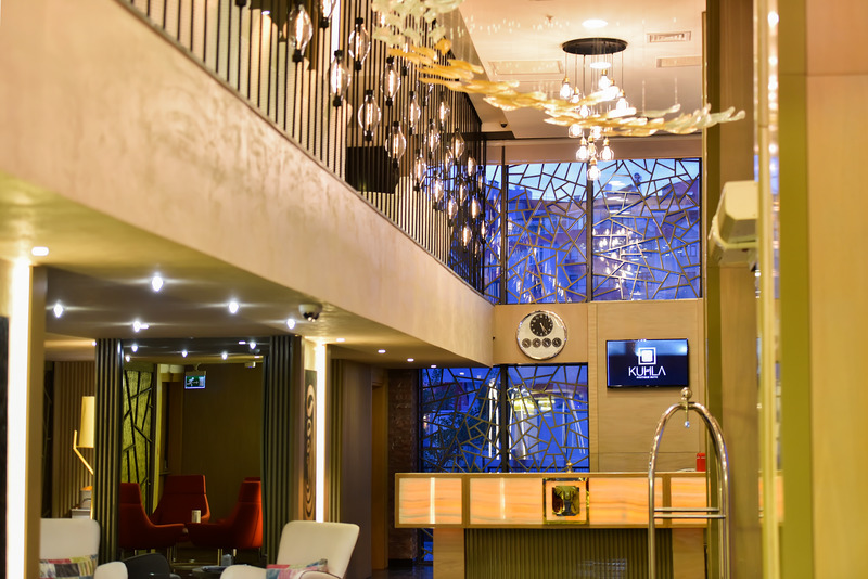 Kuhla Hotel - Lobi