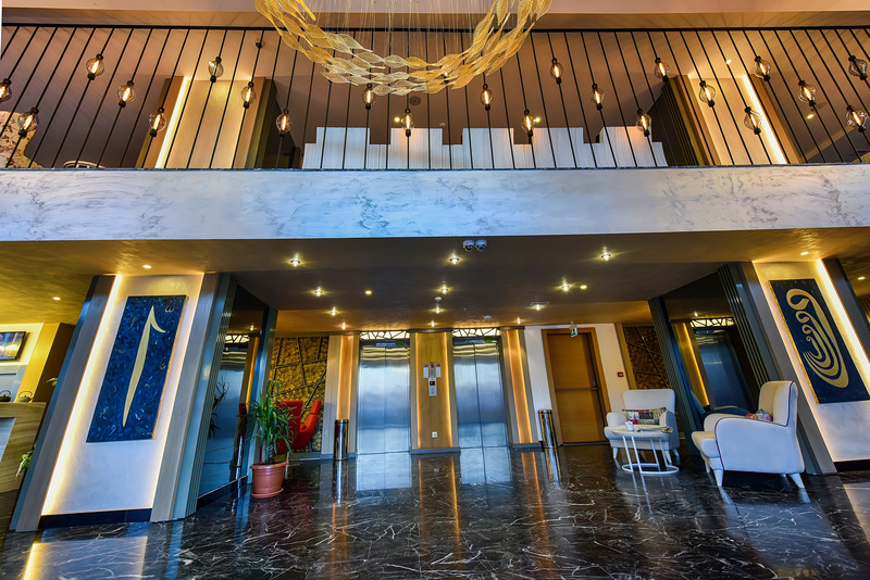 Kuhla Hotel - Lobi