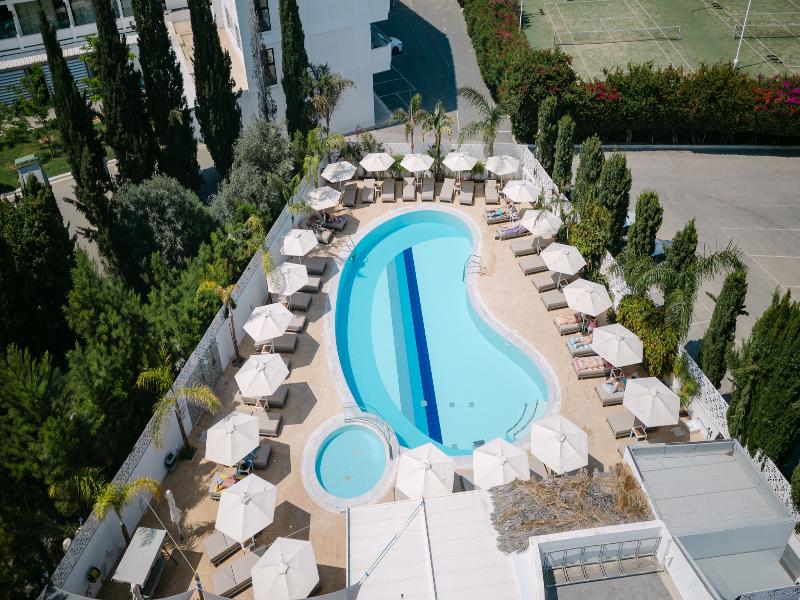 Gaia Sun N Blue Hotel - Havuz
