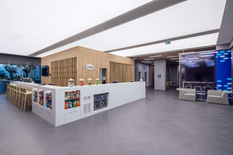 Hampton By Hilton Istanbul Zeytinburnu - Lobi