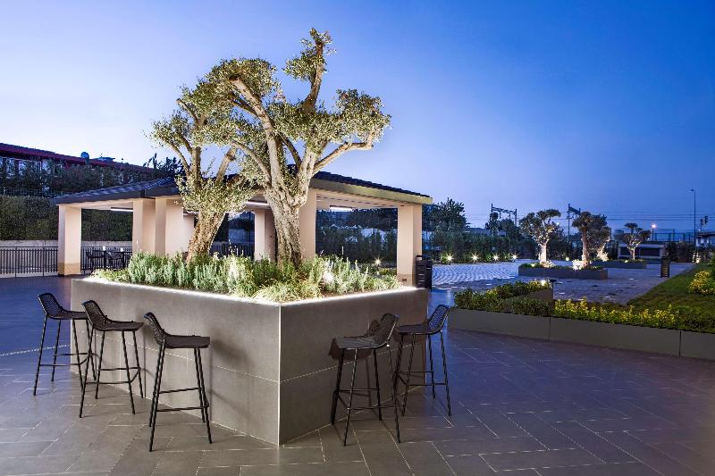 Hampton By Hilton Istanbul Zeytinburnu - Restoran