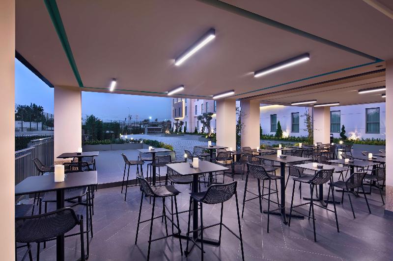Hampton By Hilton Istanbul Zeytinburnu - Restoran