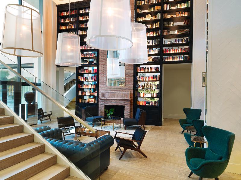 Hotel Camiral - Lobi