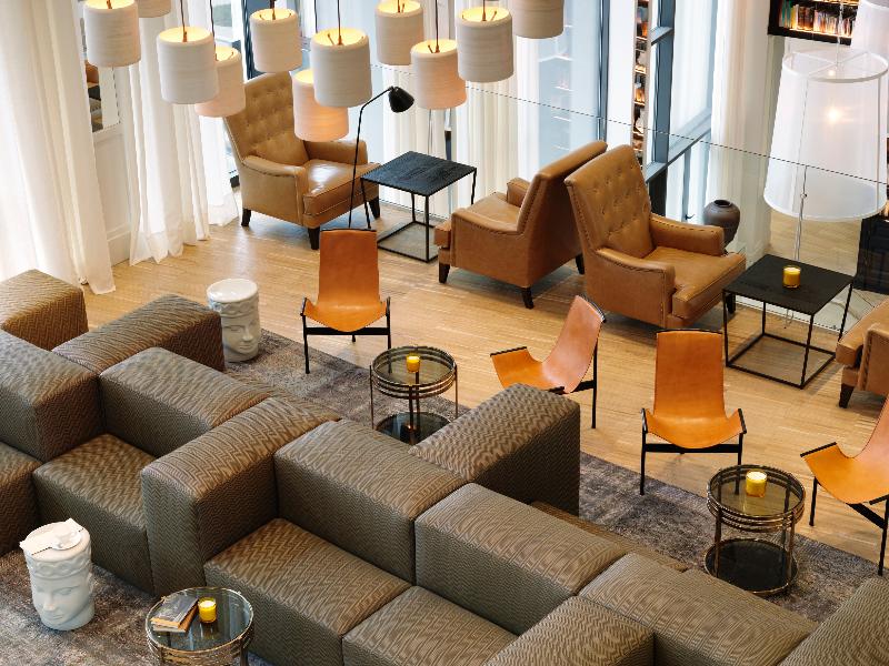 Hotel Camiral - Lobi