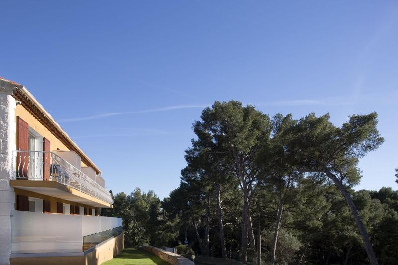 Le Cap Liouquet - Genel