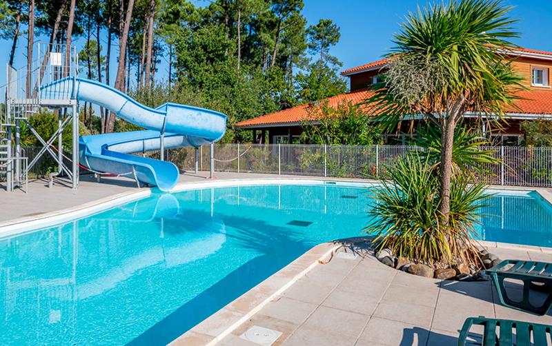 Le Domaine des Grands Lacs - Vacanceole - Havuz
