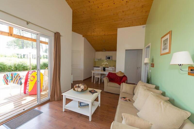 Les Cottages Du Lac No.10 - Oda