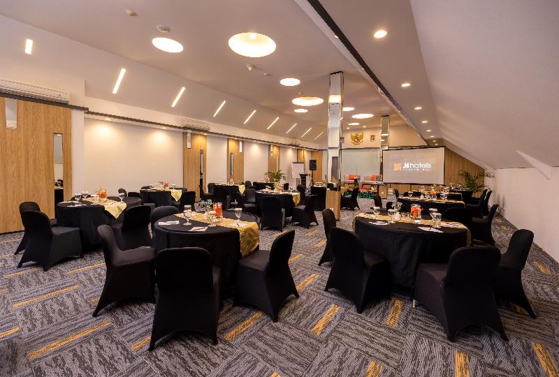 J4 Hotels Legian - Toplantı