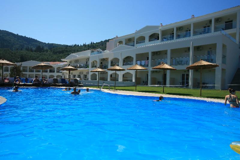 Saint George Palace - Plaj