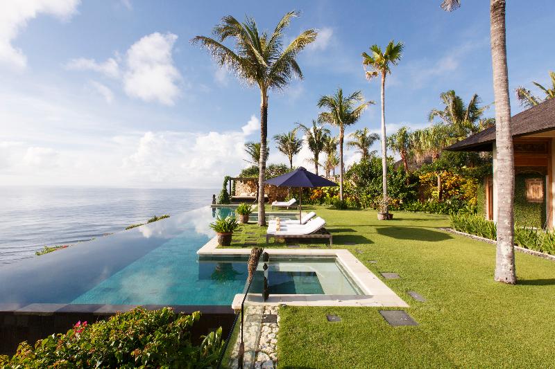 The Ungasan Clifftop Resort - Havuz