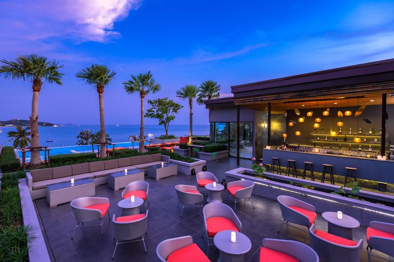 Bandara Phuket Beach Resort - Bar