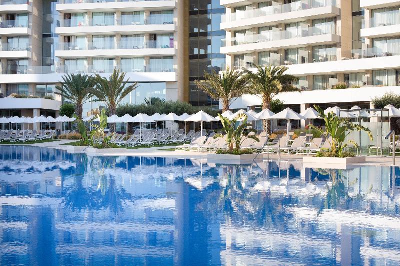 Hipotels Playa de Palma Palace - Havuz